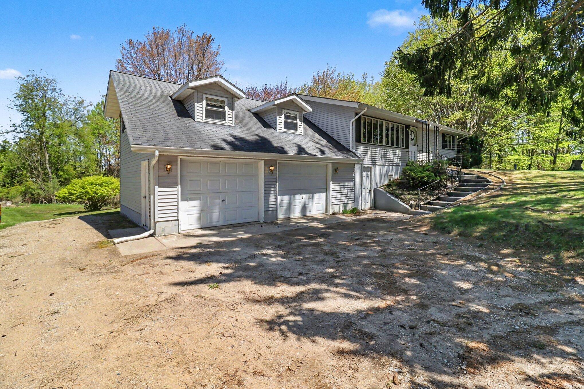 3844 E Fountain Road