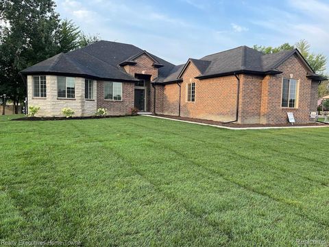 35990 WINDRIDGE Drive New Baltimore City MI 48047