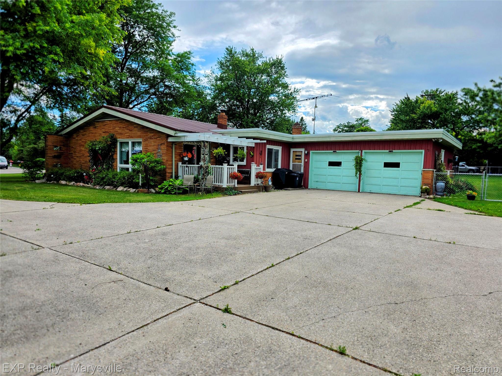 11232 Yale Road