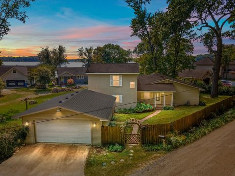 5420 Joslin Lk. Drive Lyndon Township MI 48137