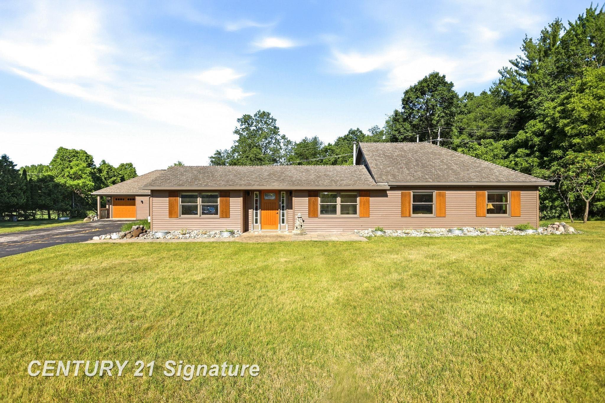 4065 N River Road