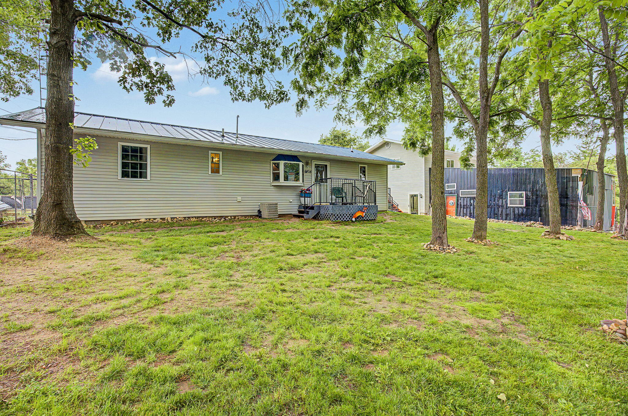 11808 Beech Road 11822