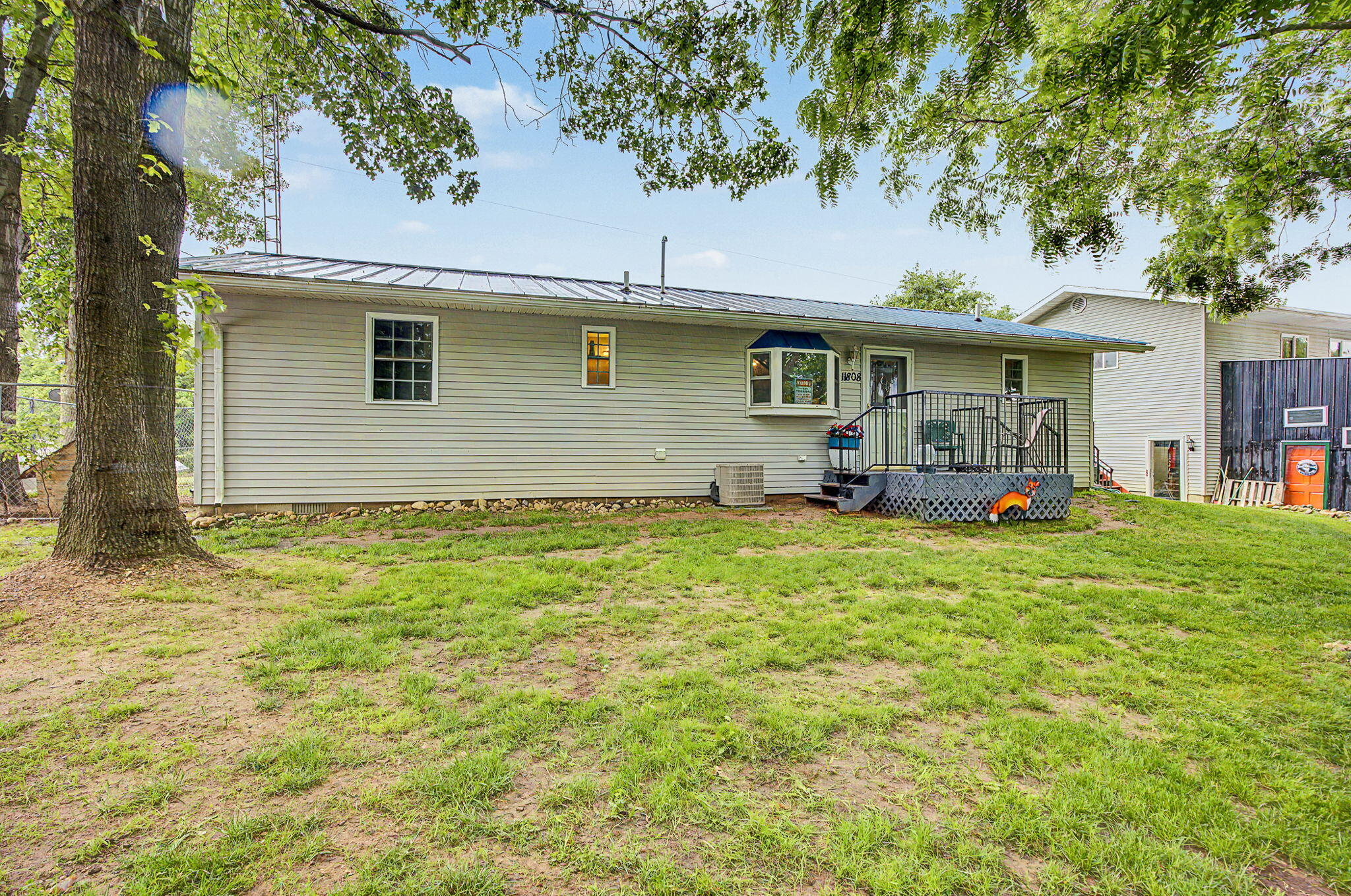 11808 Beech Road 11822