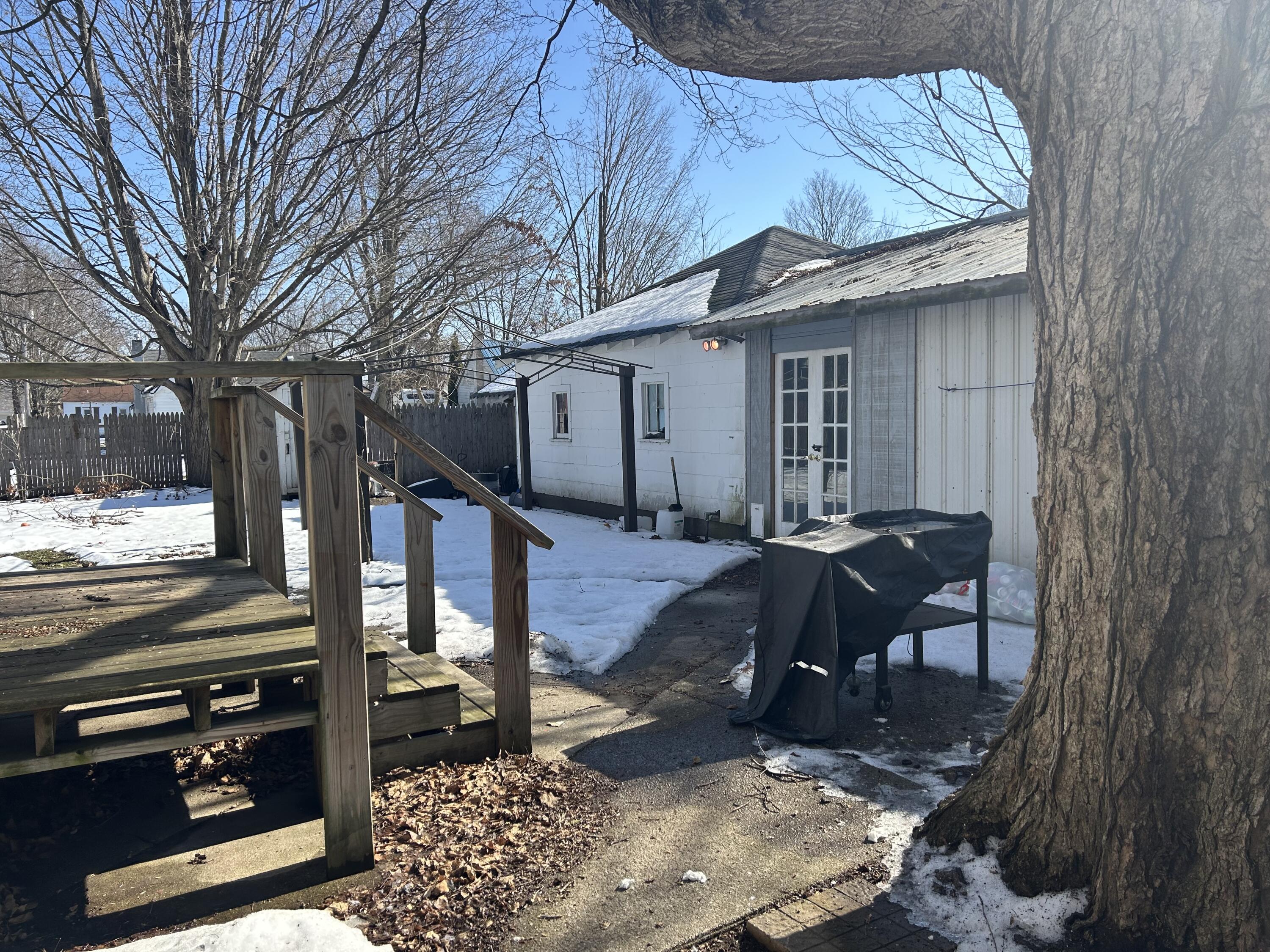 234 N Lincoln Street