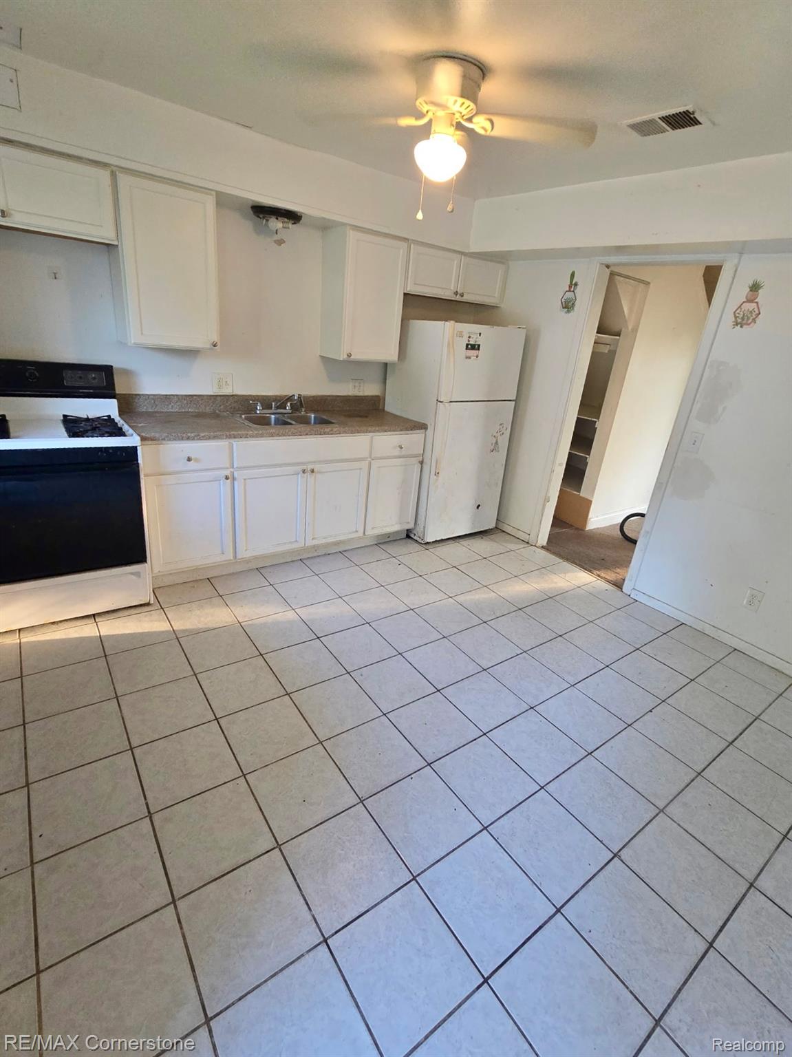 33511 Berville Court