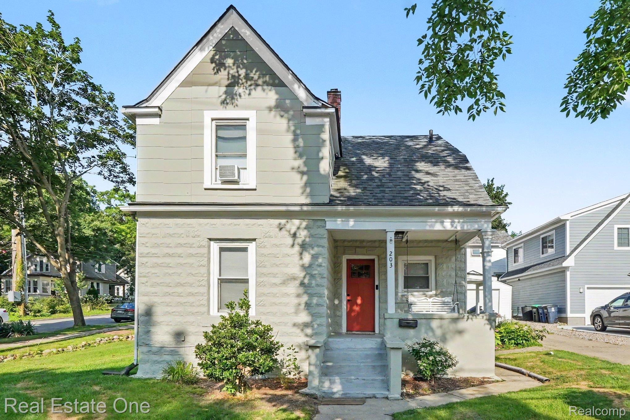 203 N 7th Street