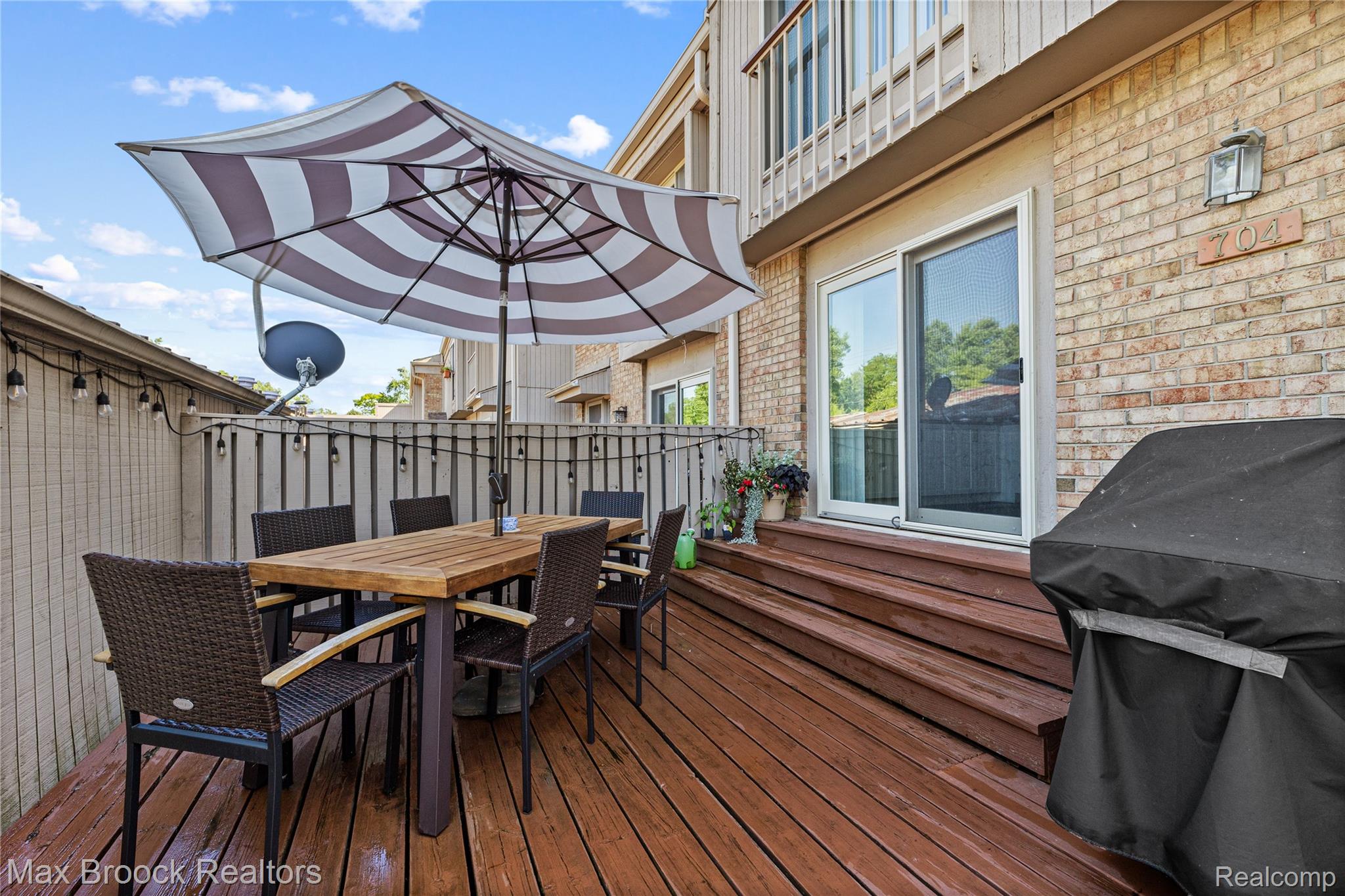 704 Oak Brook Ridge Drive