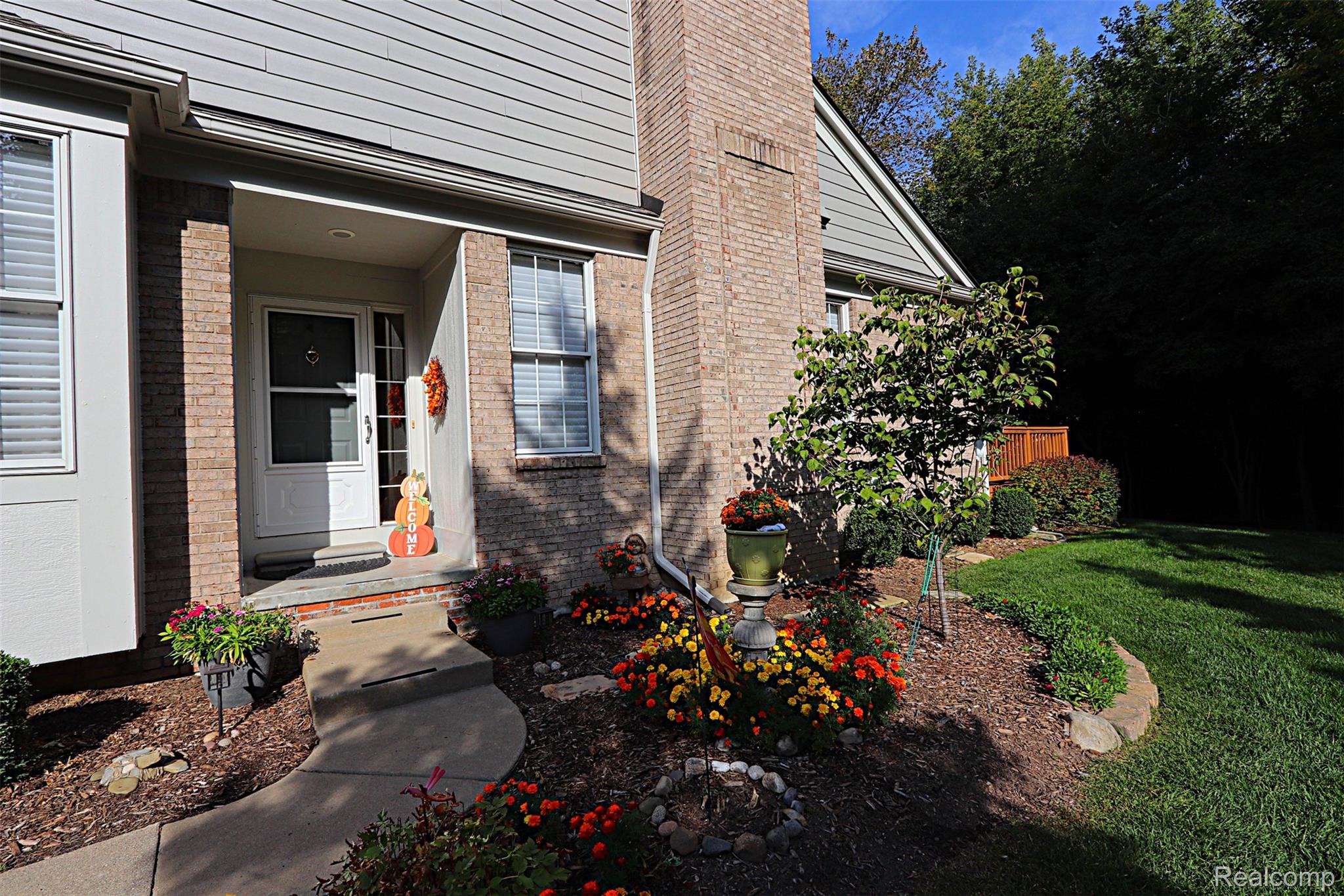 16418 Cypress Court 54