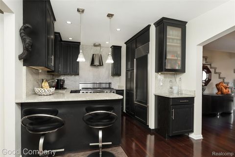 Tiny photo for 129 Allenhurst Avenue, Royal Oak Charter Township, MI 48067 (MLS # 20261002727)