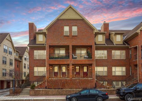 Photo of 129 Allenhurst Avenue, Royal Oak Charter Township, MI 48067 (MLS # 20261002727)