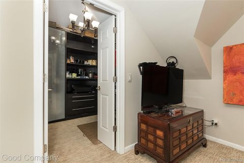 Tiny photo for 129 Allenhurst Avenue, Royal Oak Charter Township, MI 48067 (MLS # 20261002727)