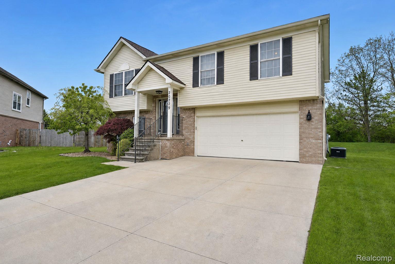 29229 Hunter Court