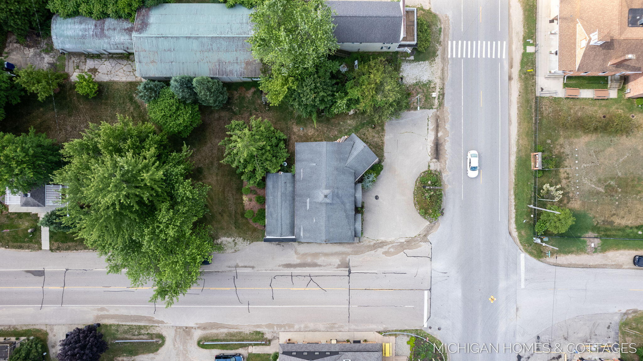 1399 Blue Star Highway