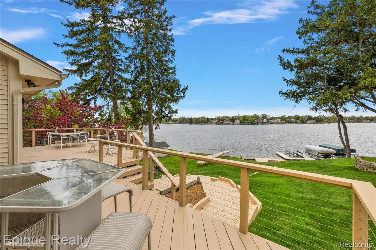 4521 Parnell Drive