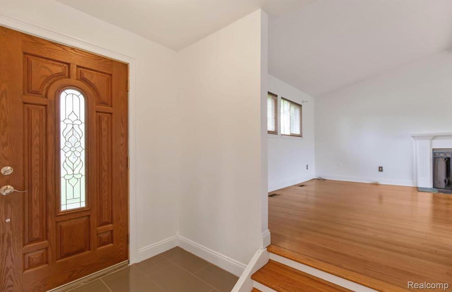 1299 Winchcombe Drive