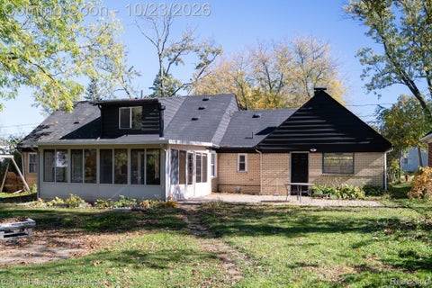 Tiny photo for 5414 Revere Street, Grand Blanc Charter Township, MI 48439 (MLS # 20261084847)