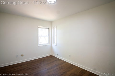 Tiny photo for 5414 Revere Street, Grand Blanc Charter Township, MI 48439 (MLS # 20261084847)