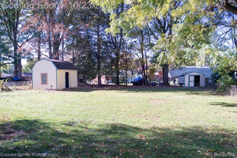 Tiny photo for 5414 Revere Street, Grand Blanc Charter Township, MI 48439 (MLS # 20261084847)