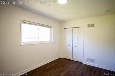 Tiny photo for 5414 Revere Street, Grand Blanc Charter Township, MI 48439 (MLS # 20261084847)