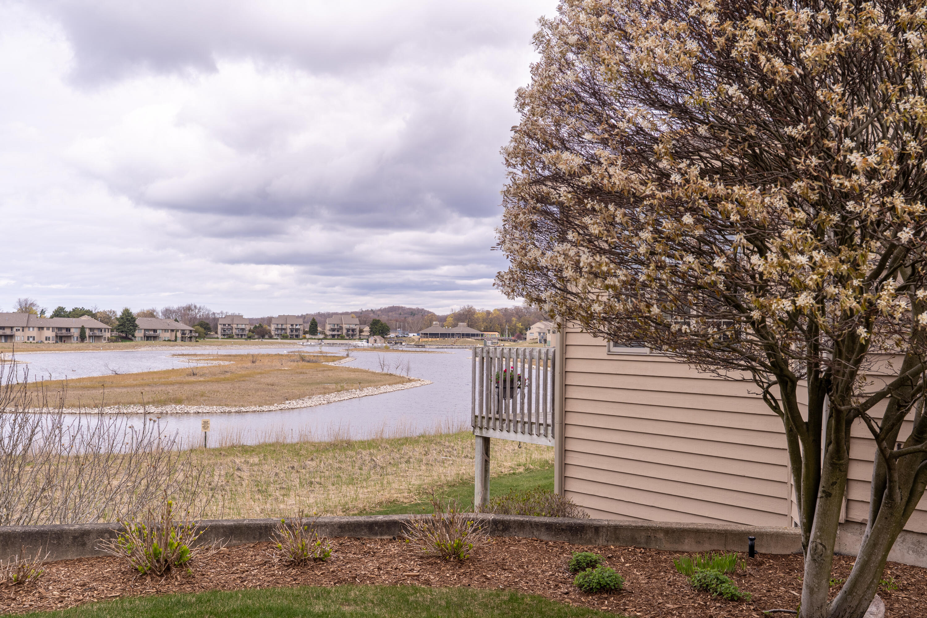 1659 E Harbour Towne Circle