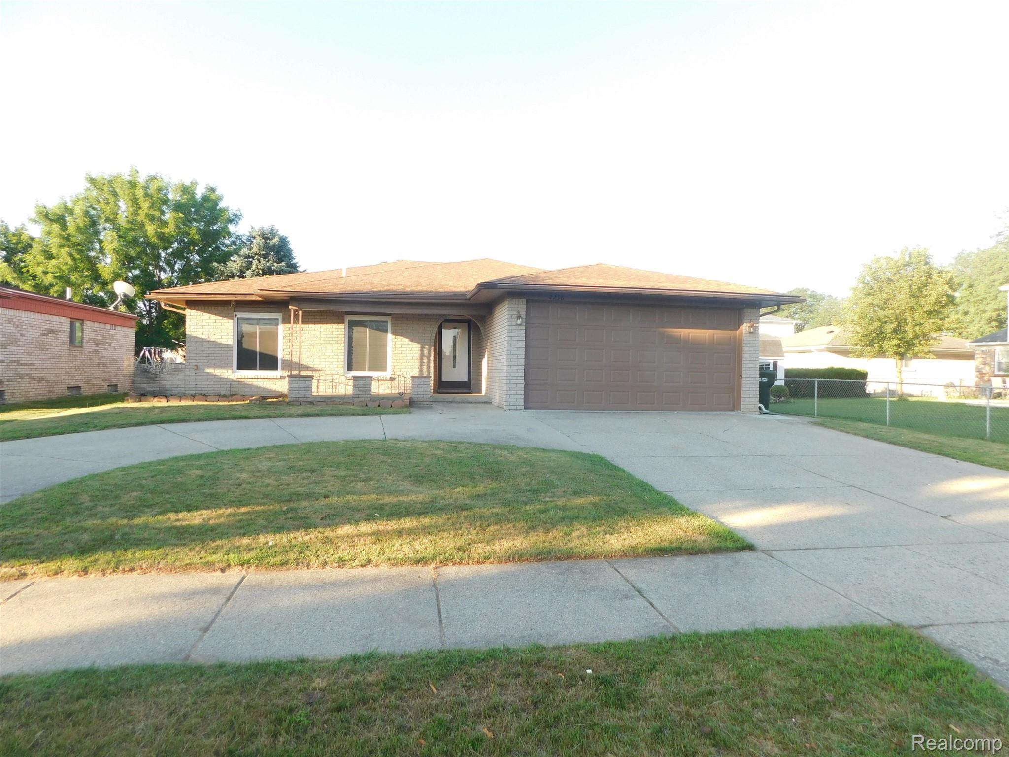 2238 Nadine Drive