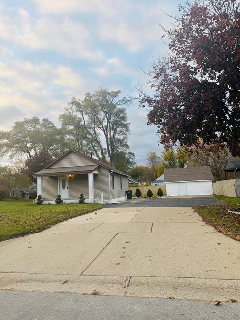 743 Hollister Street Pontiac City MI 48340