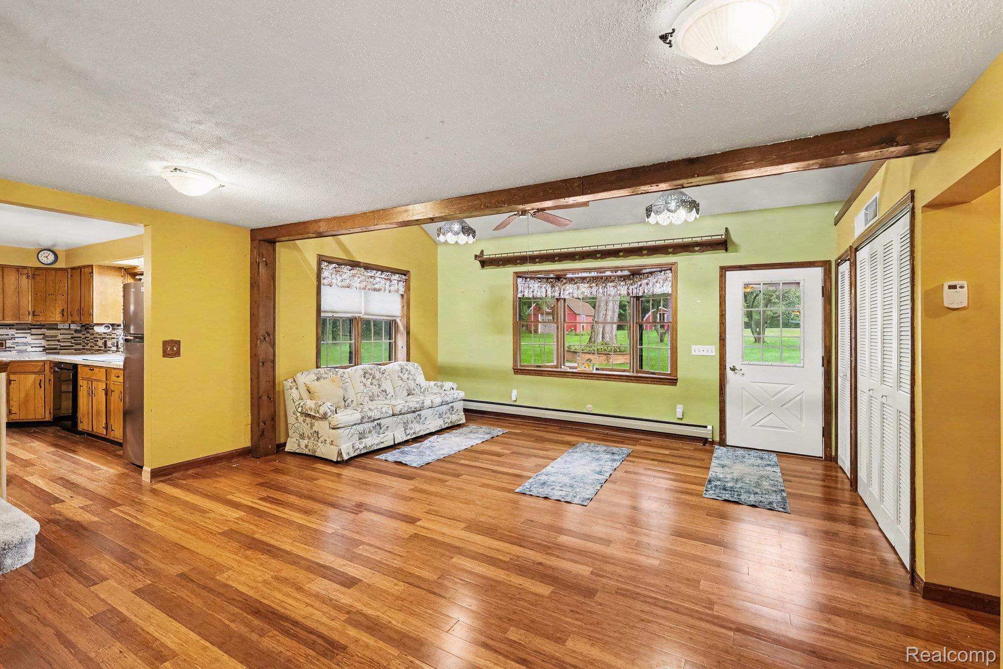 1030 W Livingston Road