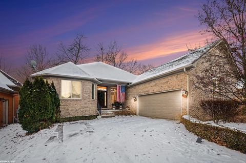 Photo of 58843 Gallery Court, Washington Township, MI 48094 (MLS # 58050196689)