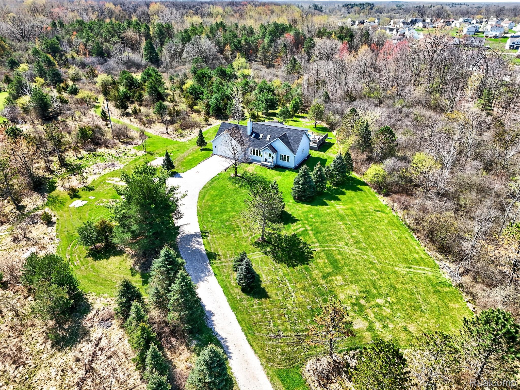1225 W Grand Blanc Road