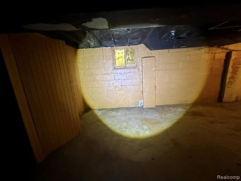 Tiny photo for 19163 Hanna Street, Detroit City, MI 48203 (MLS # 20261010110)