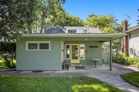 listing image 42