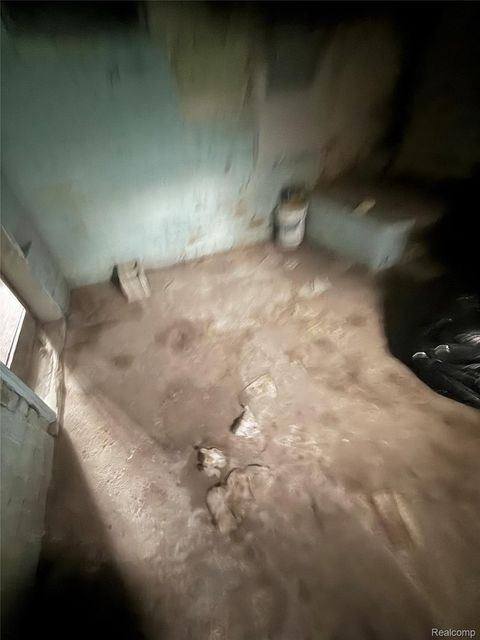 Tiny photo for 140 Alexander Street, Caro City, MI 48723 (MLS # 20261020546)