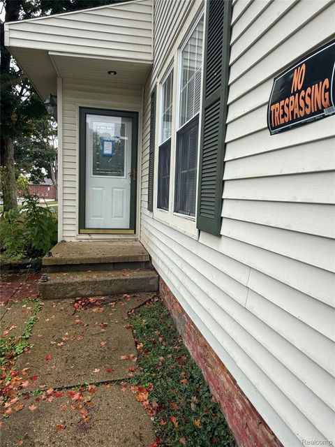 Tiny photo for 140 Alexander Street, Caro City, MI 48723 (MLS # 20261020546)