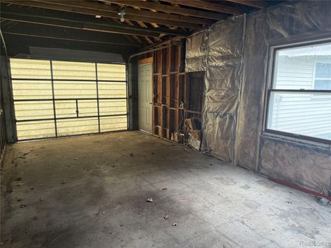 Tiny photo for 140 Alexander Street, Caro City, MI 48723 (MLS # 20261020546)