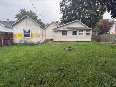 Tiny photo for 140 Alexander Street, Caro City, MI 48723 (MLS # 20261020546)