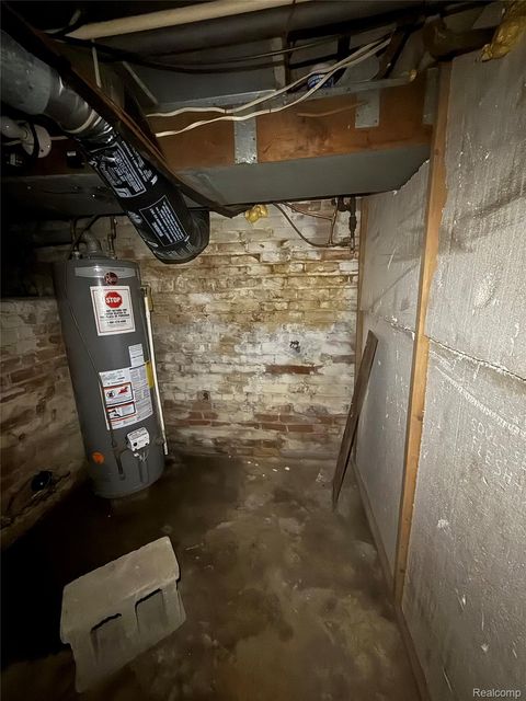 Tiny photo for 140 Alexander Street, Caro City, MI 48723 (MLS # 20261020546)