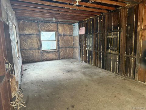 Tiny photo for 140 Alexander Street, Caro City, MI 48723 (MLS # 20261020546)