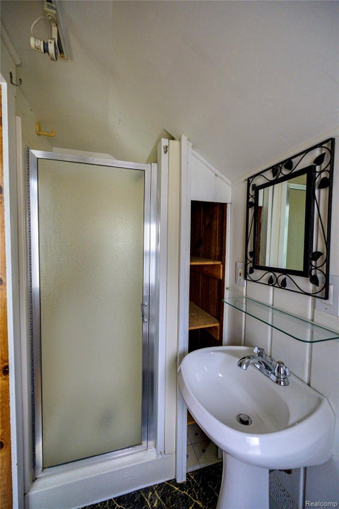Tiny photo for 505 S Minerva Avenue, Royal Oak City, MI 48067 (MLS # 20261069127)