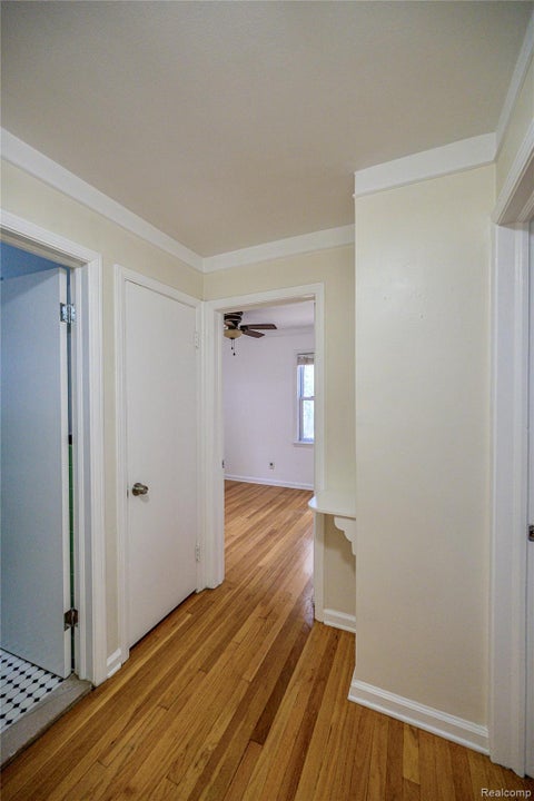 Tiny photo for 505 S Minerva Avenue, Royal Oak City, MI 48067 (MLS # 20261069127)