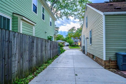 Tiny photo for 505 S Minerva Avenue, Royal Oak City, MI 48067 (MLS # 20261069127)