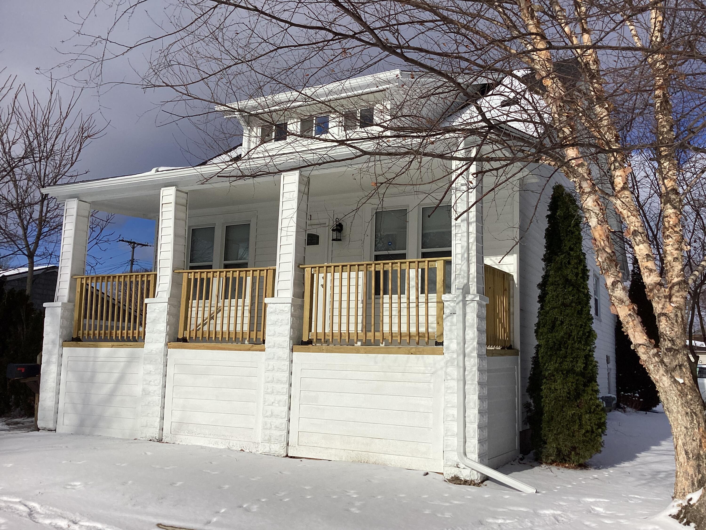 19351 Georgia Street