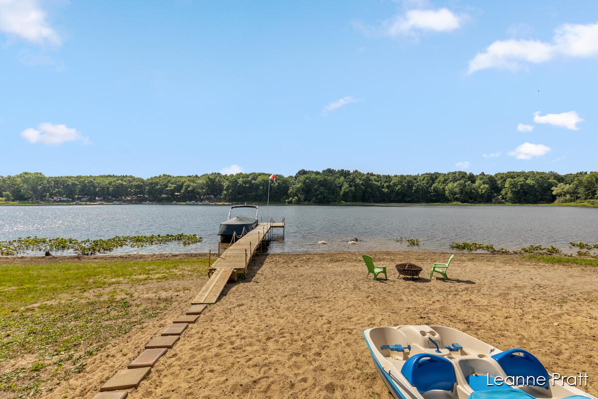 6525 Woods Trail Drive