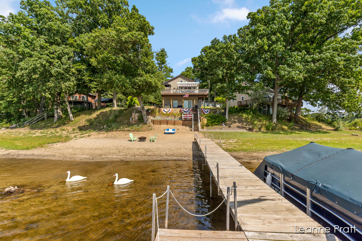 6525 Woods Trail Drive