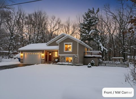 3928 S Arrowhead Trail Valley Township MI 49010