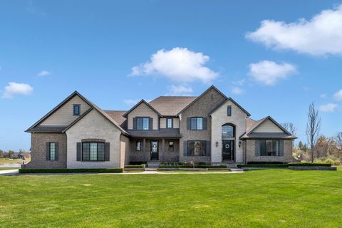 11522 ERINS Way Bruce Township Macomb MI 48065