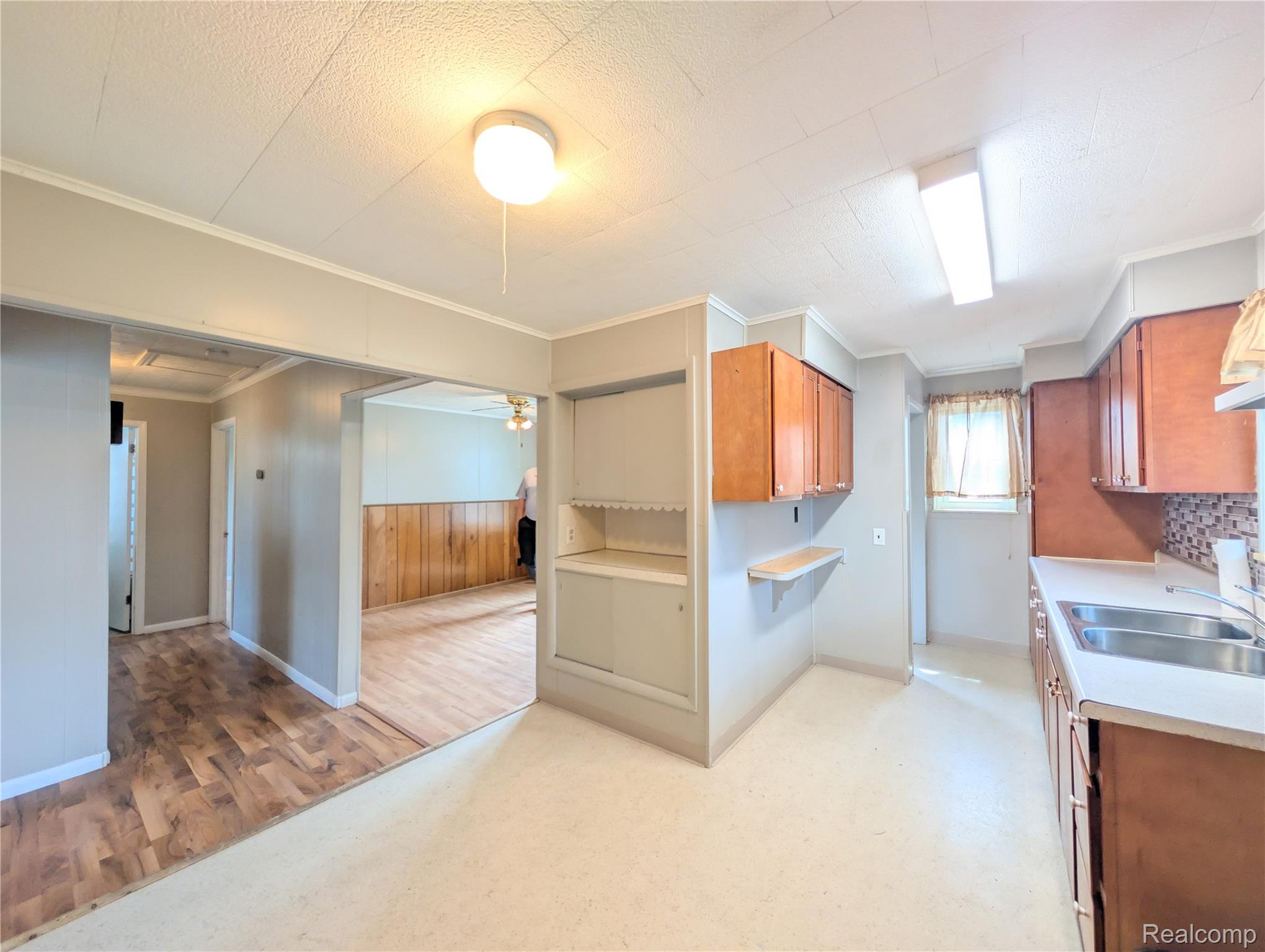 2173 W Mount Morris Road