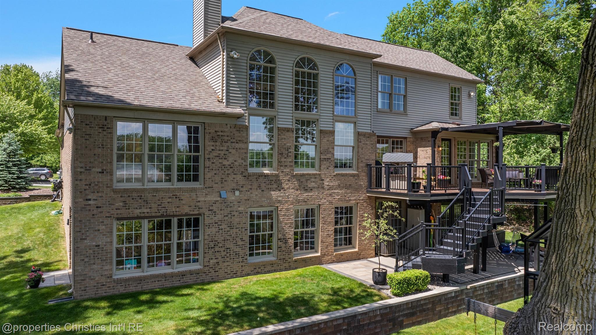 1707 Mountain Ash Drive