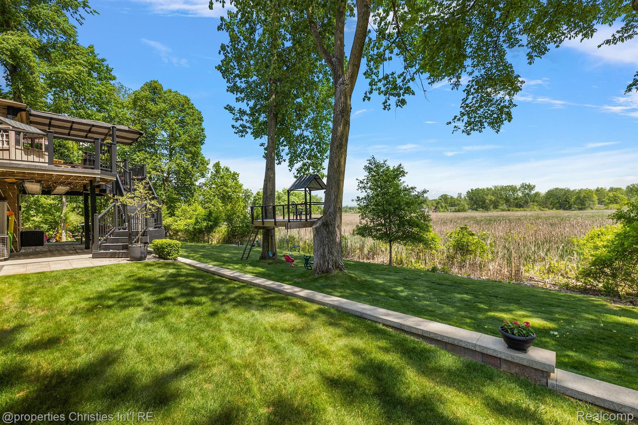 1707 Mountain Ash Drive