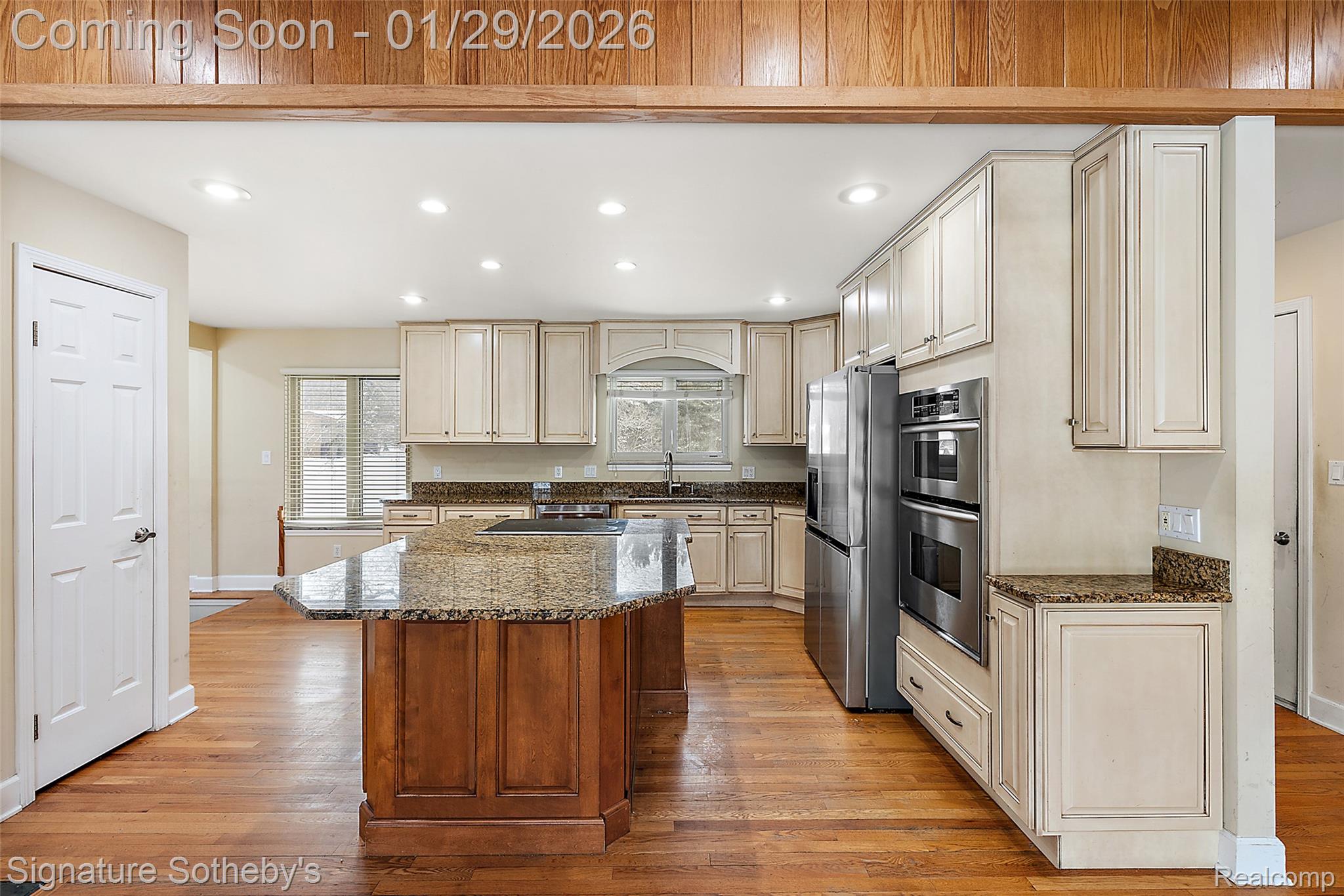 1420 Manderford Road