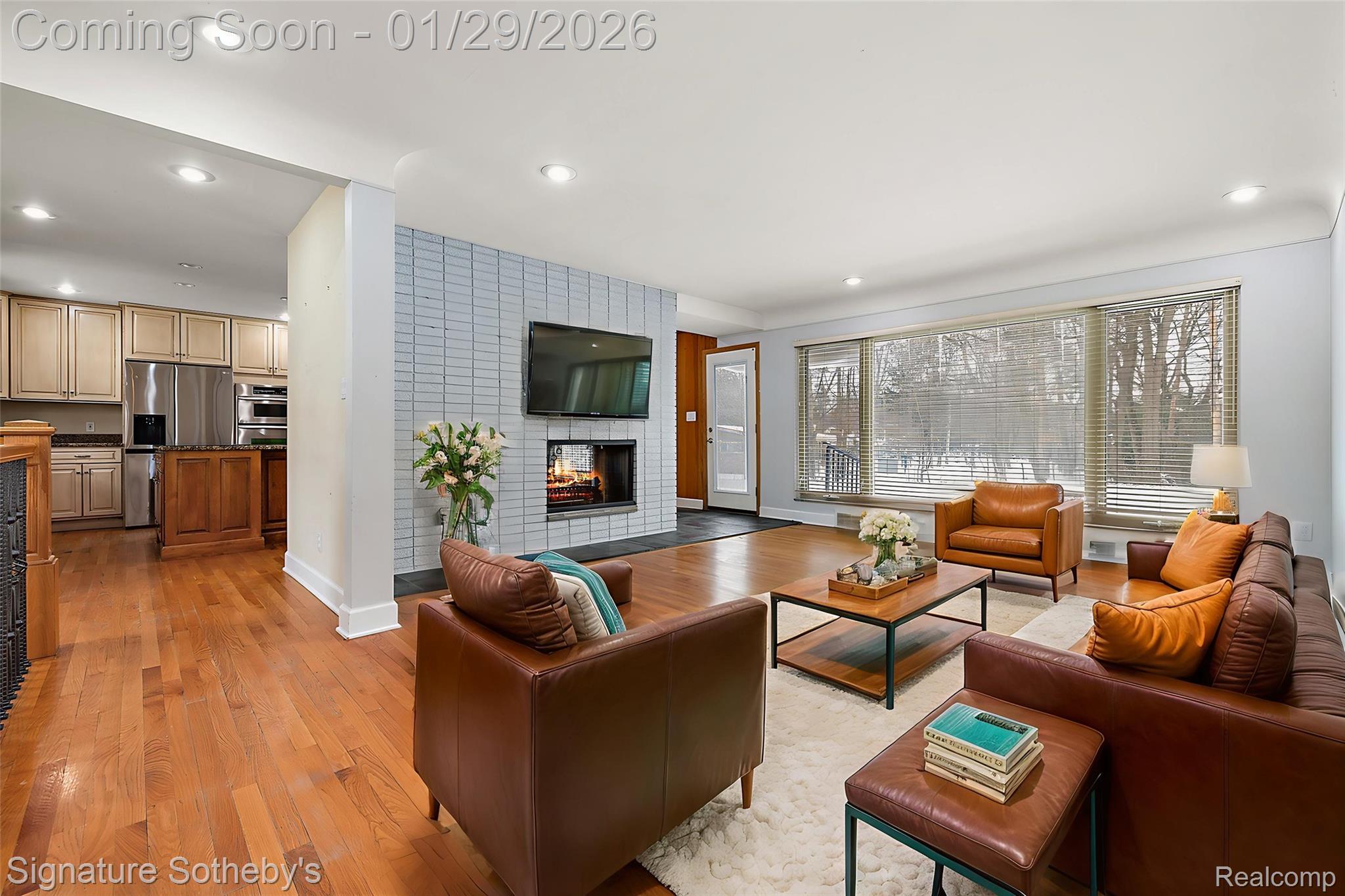 1420 Manderford Road